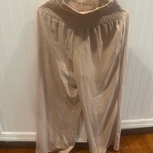 Summer polyester pants with elastic waist very light and silky new never worn